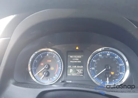 2018 Toyota Corolla Le from USA, damaged, VIN 2T1BURHE8JC987780